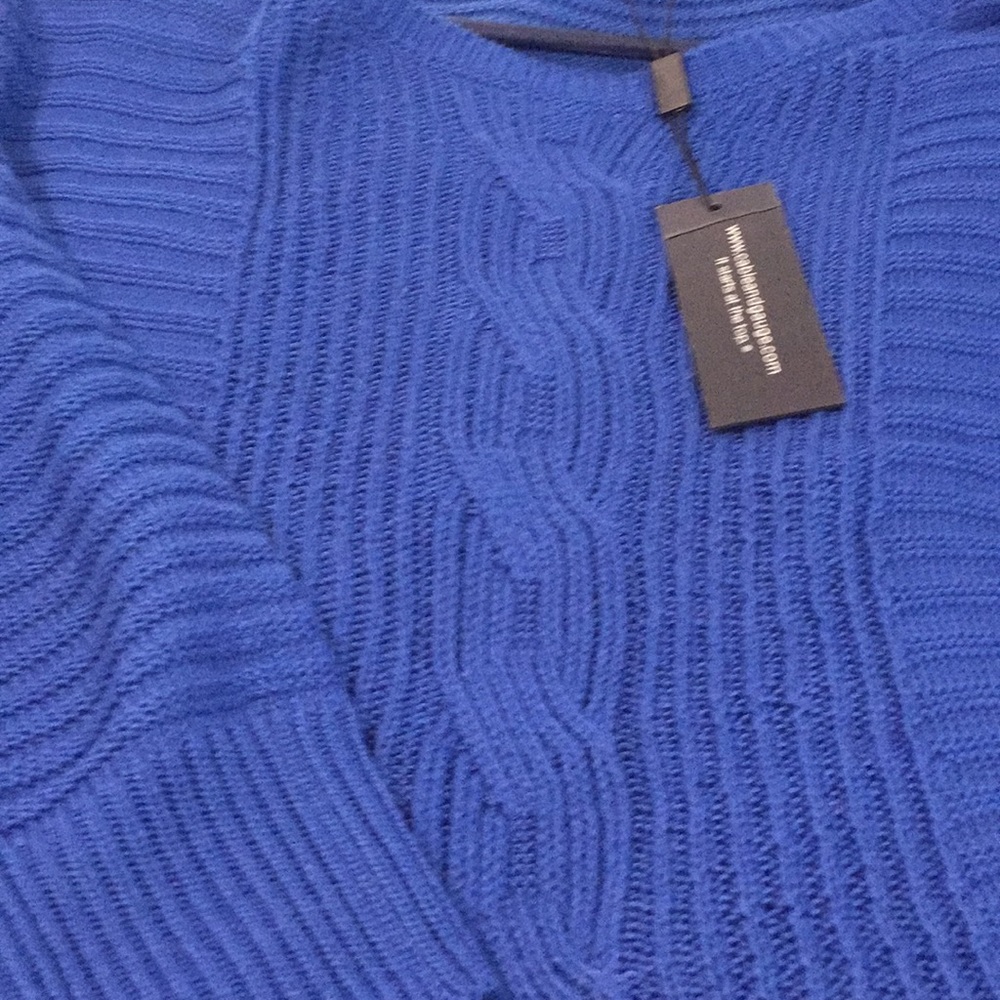 Blue Sweater - Picture 2 of 3